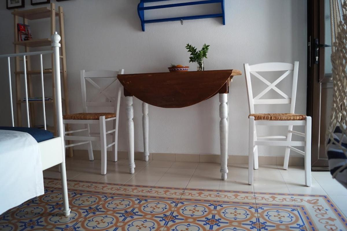 Makariospiti - Haus Der Glueckseligkeit! *